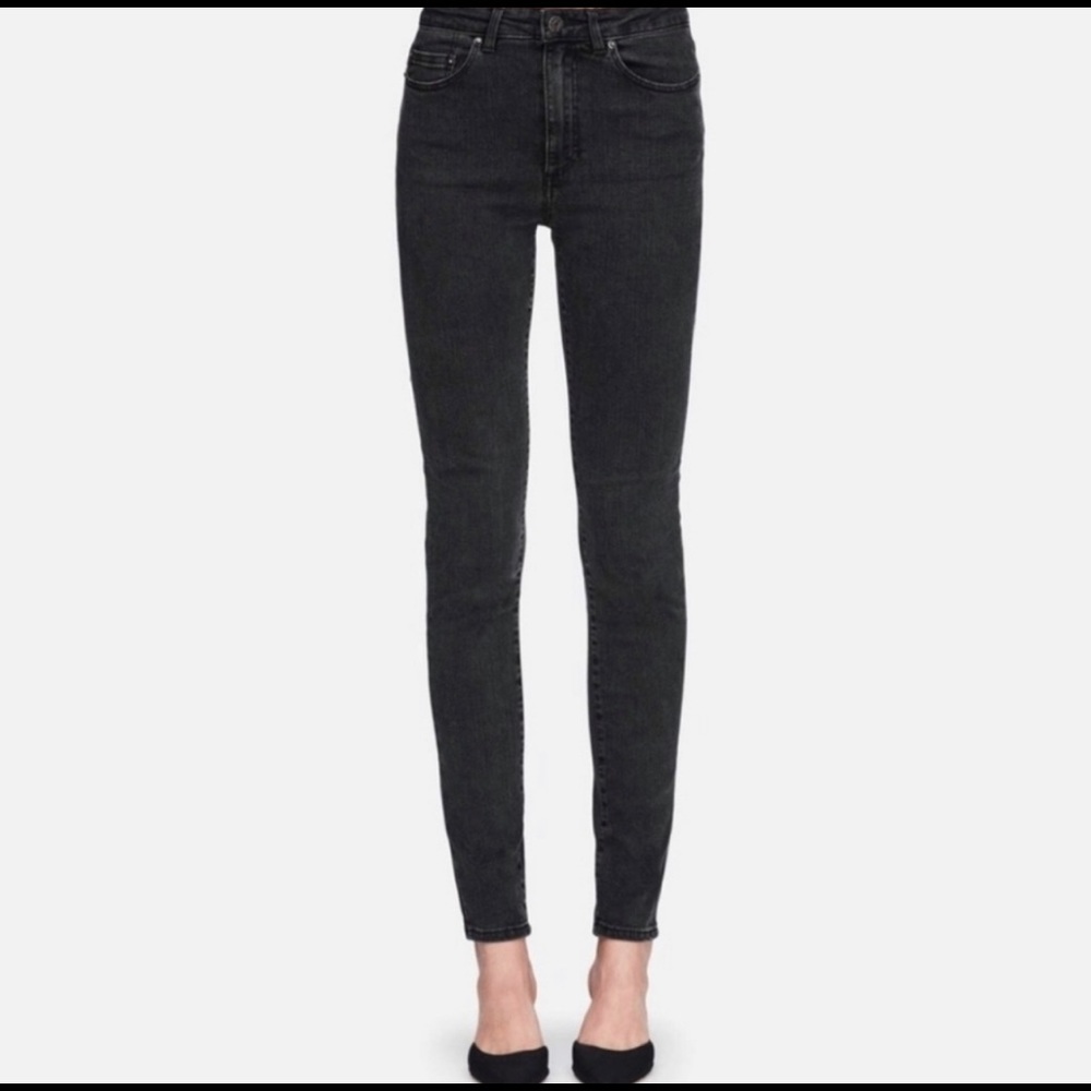 Acne Studios Pin Used Black Jean 24/32.